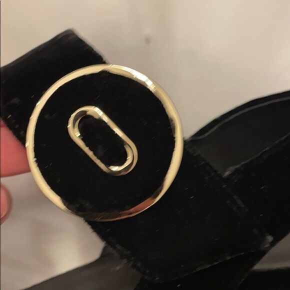 VANELI SZ 8N BLACK VELVET SANDALS.  NEW - Picture 6 of 7